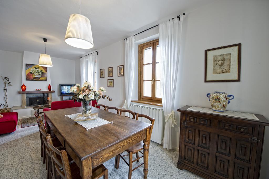Villa Tancredi Foiano Della Chiana Rom bilde